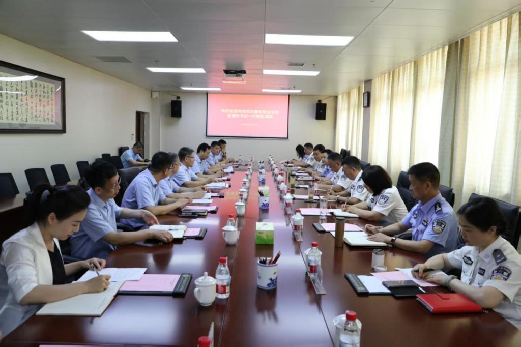 学院党委书记梁增杰带队赴郑州电力高专调研“双高”建设